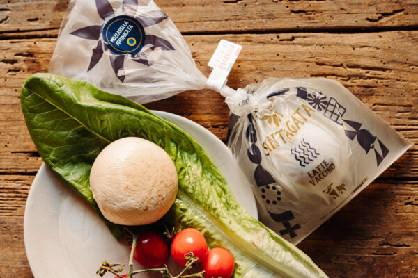 Mozzarella affumicata di latte vaccino - immagine 4